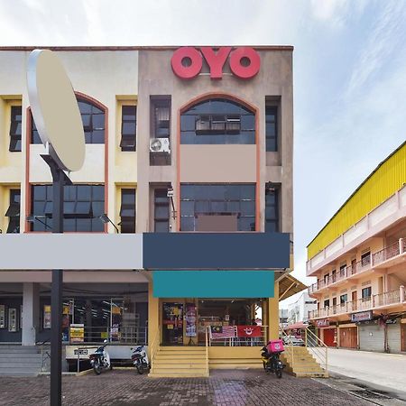 Oyo 44123 Hotel Al-Saif Kuala Kerai Exterior foto
