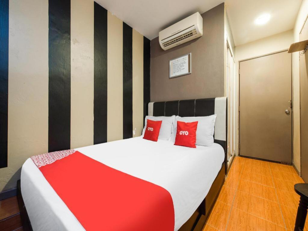 Oyo 44123 Hotel Al-Saif Kuala Kerai Exterior foto